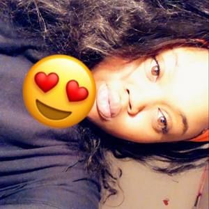 Meet your Posher, Jamila